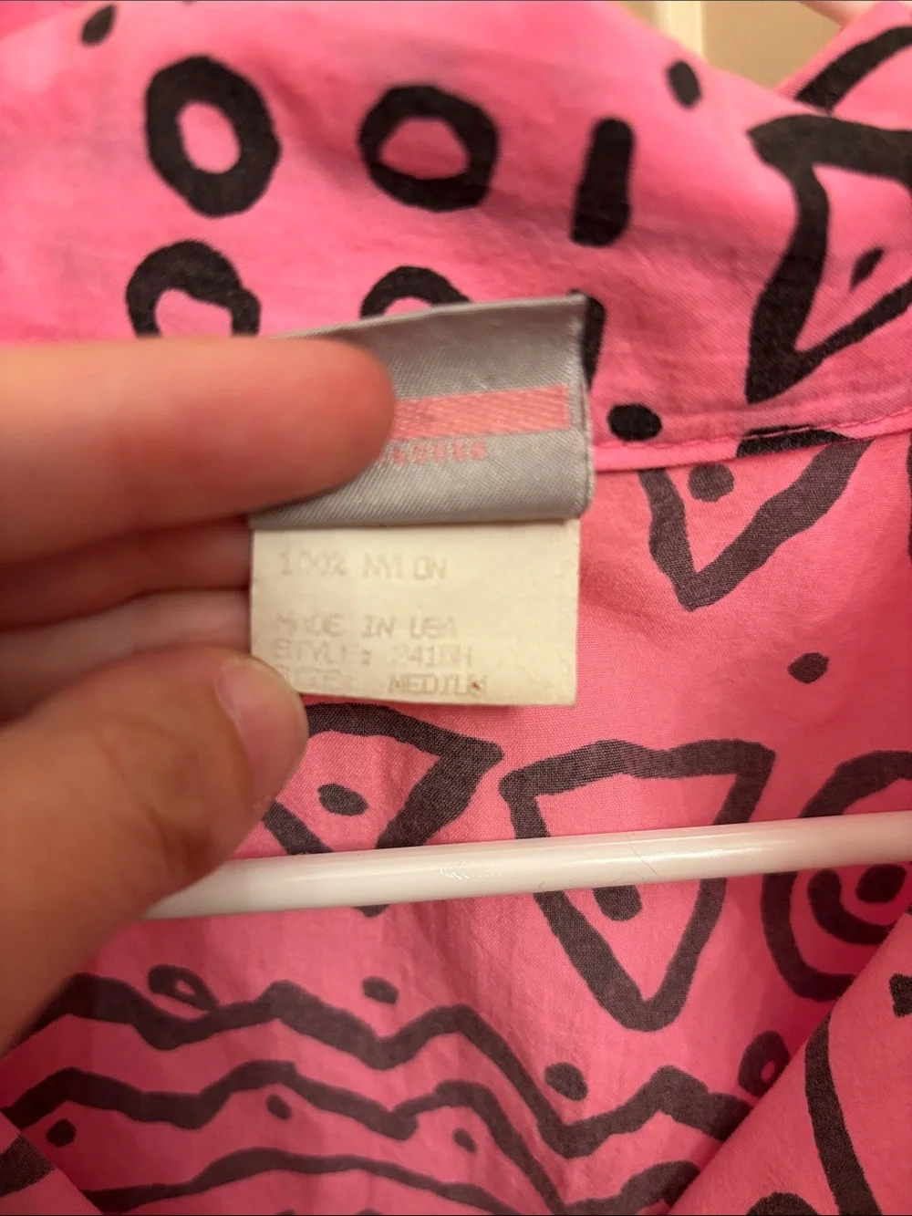 OP vintage 80s Neon Pink & Black Patterned Half-Zip Light Weight Jacket - Picture 3 of 10